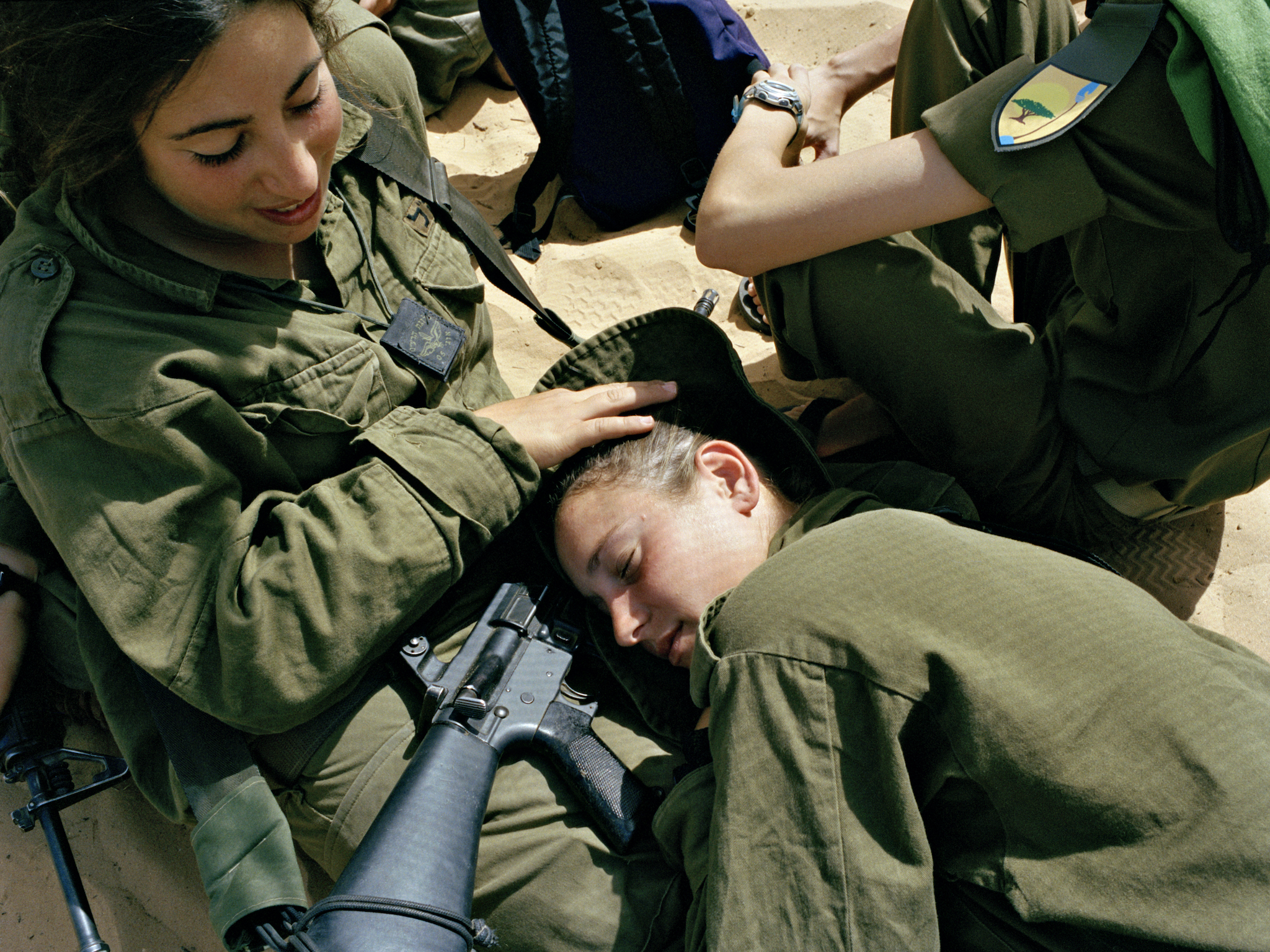 Flickr - Israel Defense Forces - Female Soldiers Take a Break in the ...